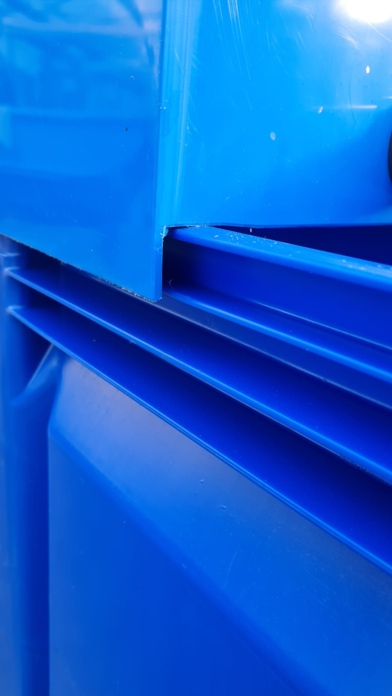Aufsatzfilter 230 L, blau mit Deckel und kompletter Verrohrung für 600 L Becken